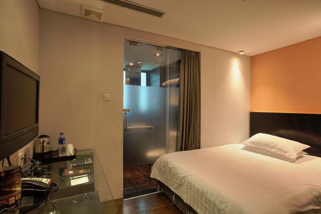 Fx Hotel Xujiahui - Shanghai Stadium Branch Kültér fotó