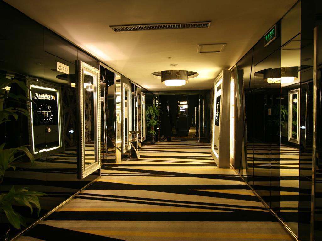 Fx Hotel Xujiahui - Shanghai Stadium Branch Kültér fotó
