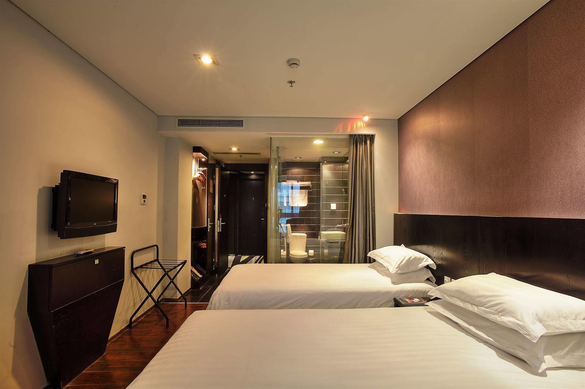 Fx Hotel Xujiahui - Shanghai Stadium Branch Kültér fotó