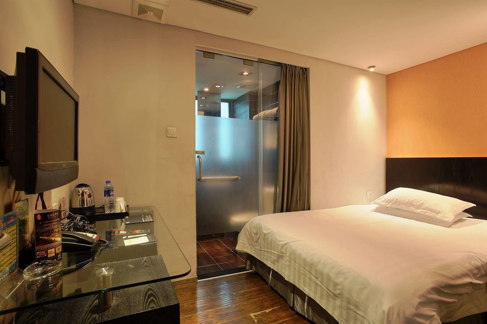Fx Hotel Xujiahui - Shanghai Stadium Branch Kültér fotó
