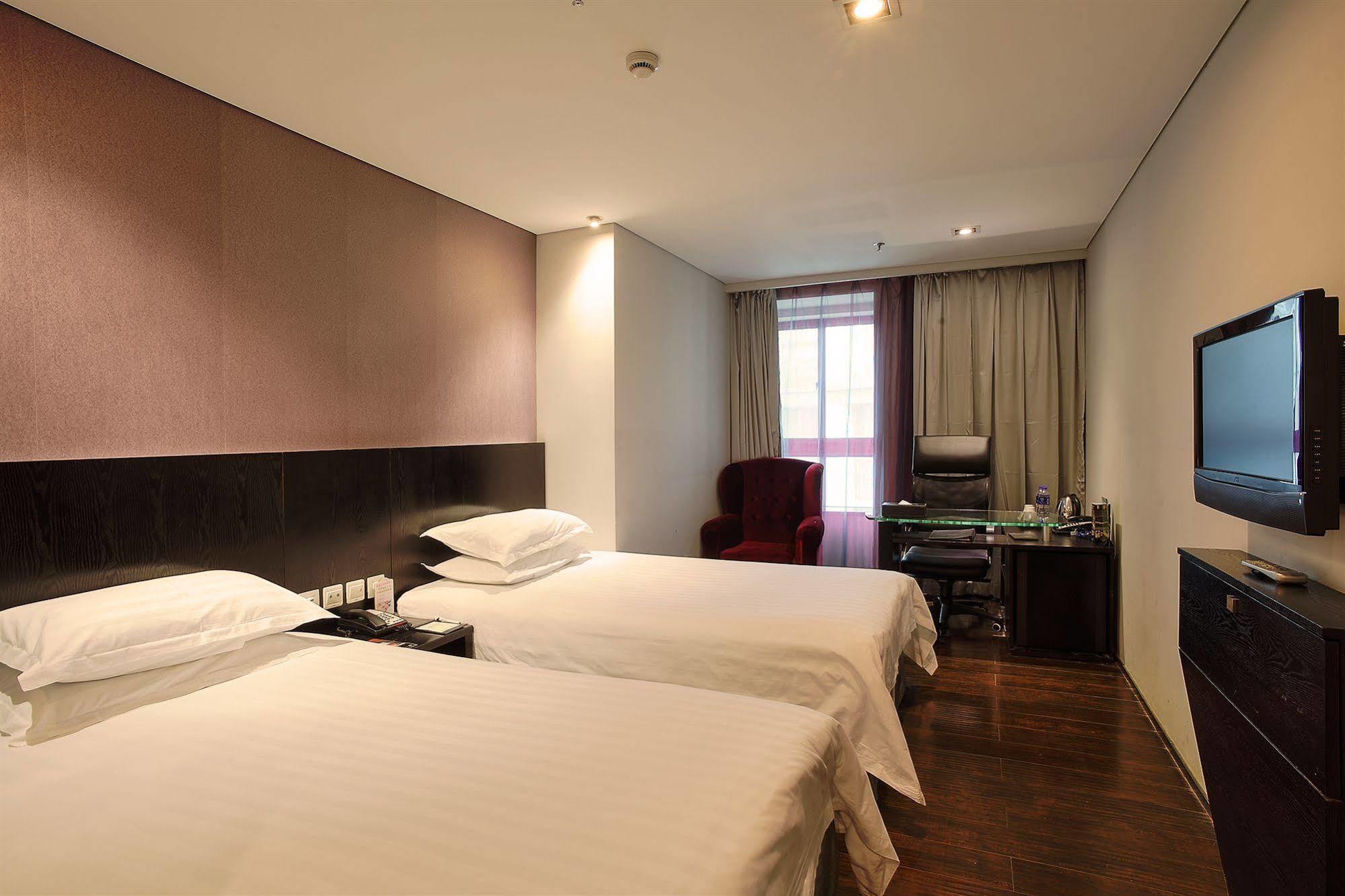 Fx Hotel Xujiahui - Shanghai Stadium Branch Kültér fotó